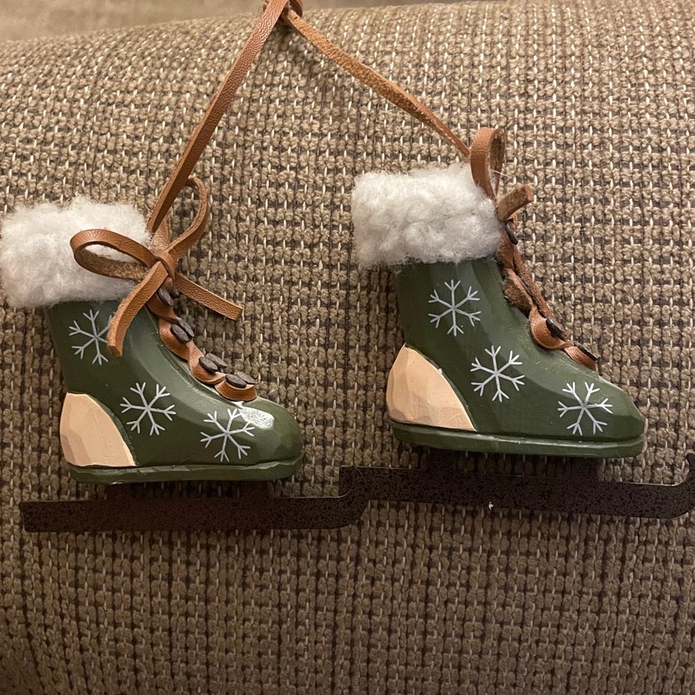 Wooden Ice Skates with Metal Blades Ornament